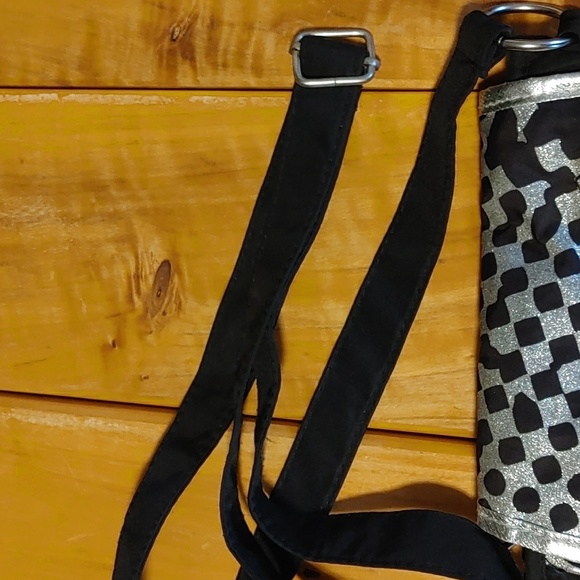 💚Monster High Black & Silver Crossbody Bag - Picture 5 of 15